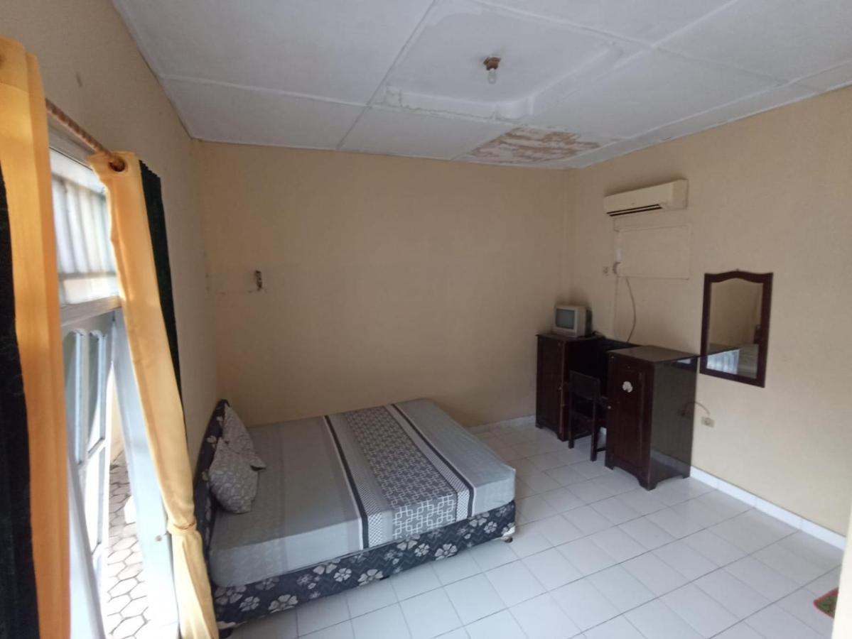 Baturaja  Hotel Redante 1 מראה חיצוני תמונה
